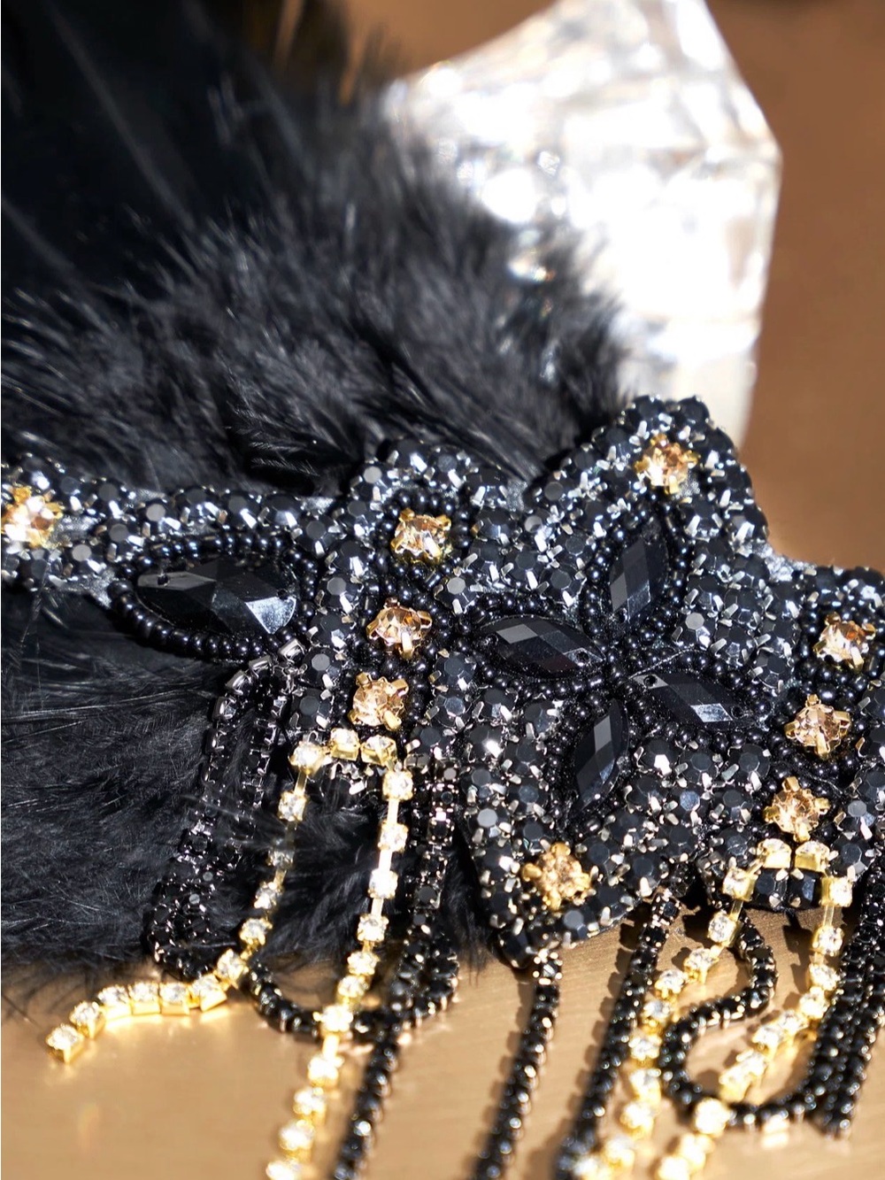 New Babeyond Glitter Rhinestone Chain Feather Headband - Picture 4 of 4